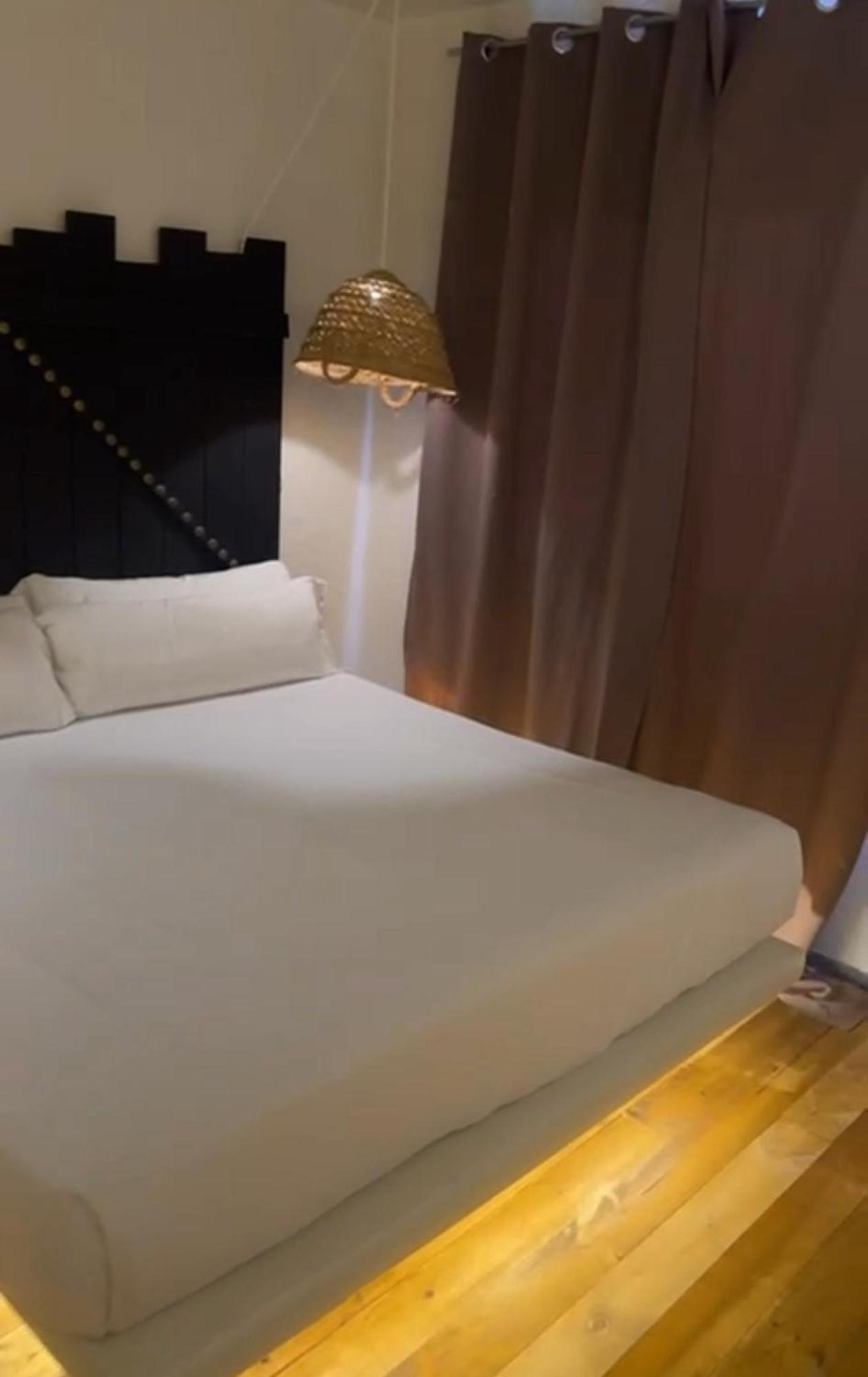 Paiise Hotels Sant Francesc de s'Estany ภายนอก รูปภาพ
