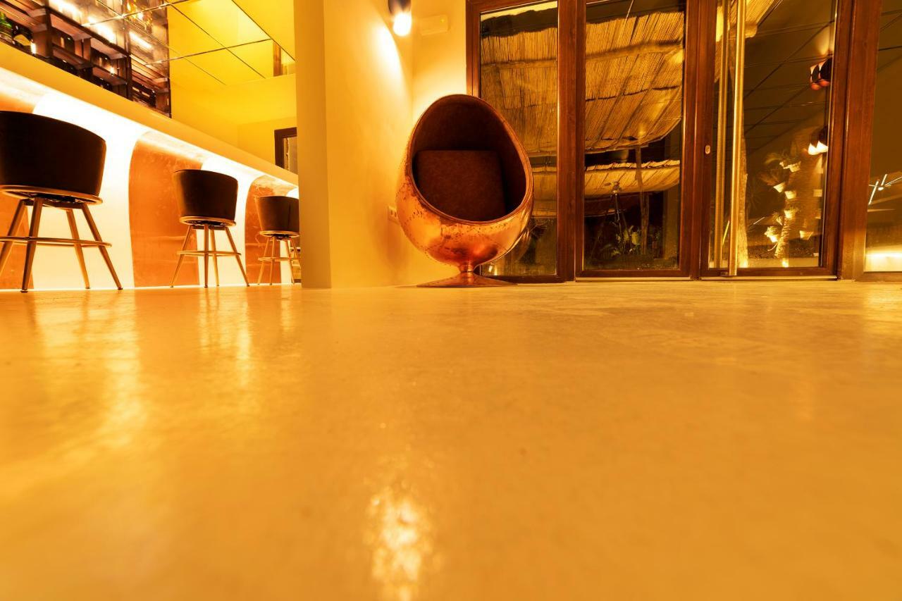 Paiise Hotels Sant Francesc de s'Estany ภายนอก รูปภาพ