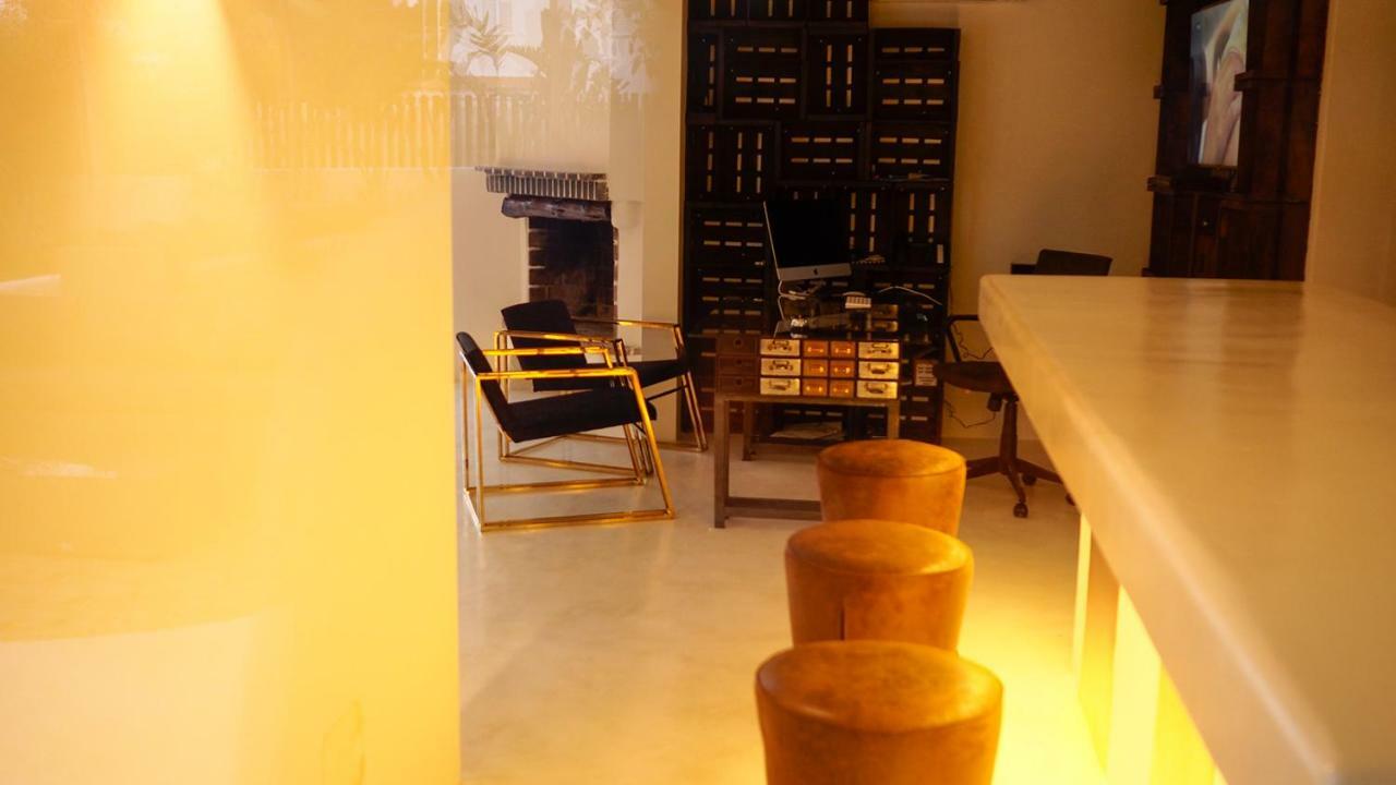 Paiise Hotels Sant Francesc de s'Estany ภายนอก รูปภาพ