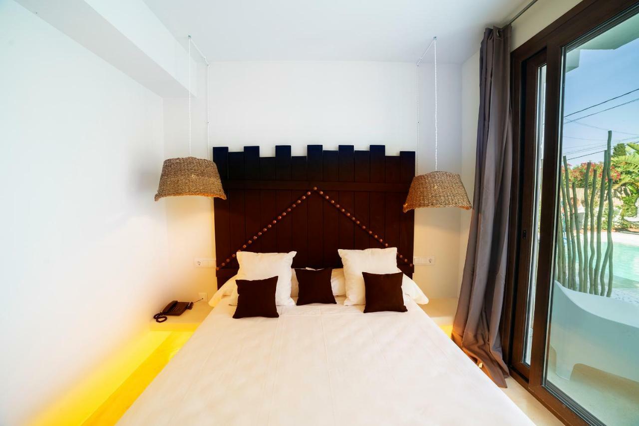 Paiise Hotels Sant Francesc de s'Estany ภายนอก รูปภาพ